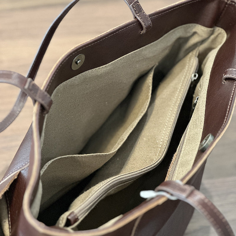 Women’s Large Full-Grain Leather Tote