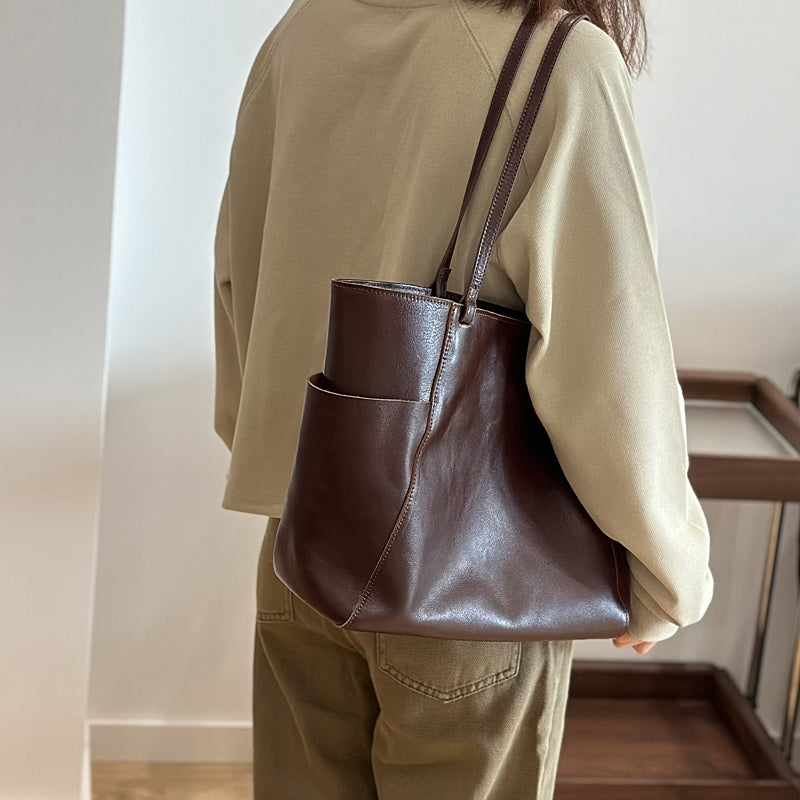 Women’s Large Full-Grain Leather Tote