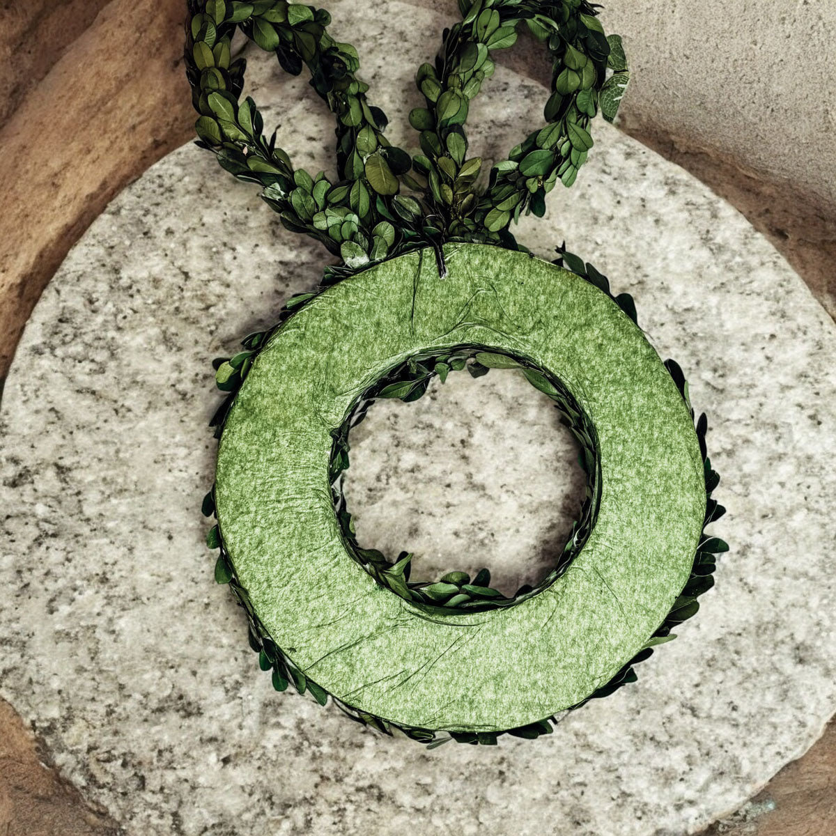 Bunny Wreath Boxwood