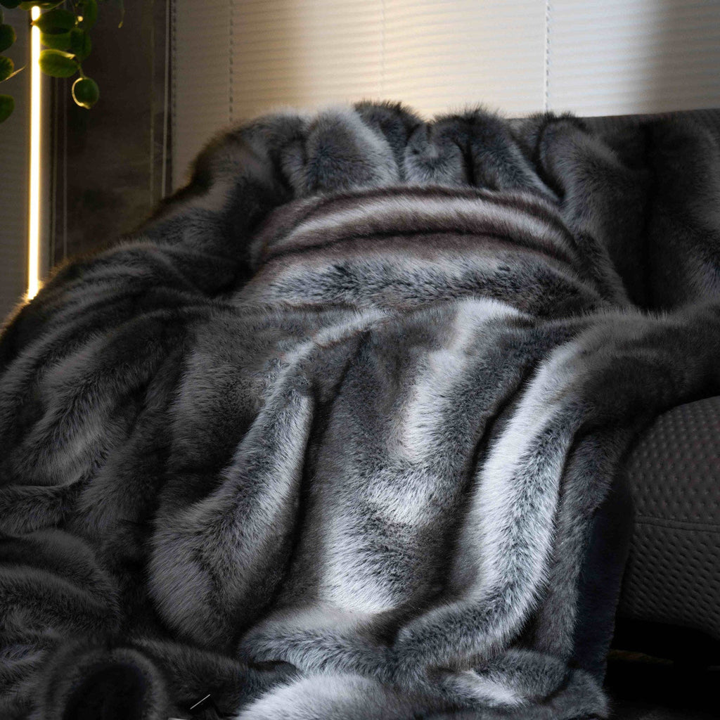 Luxury Soft Faux Fox Fur Blanket | Eco-Friendly