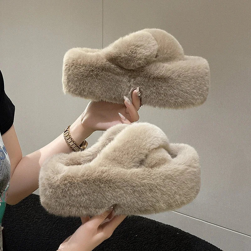 Women’s Round-Toe Faux-Fur Platform Slippers — US 5–13